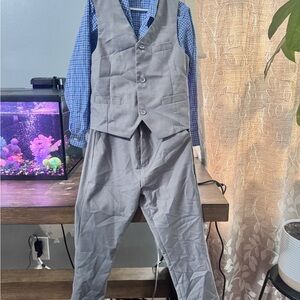 Men's Gray Suit Set with Vest